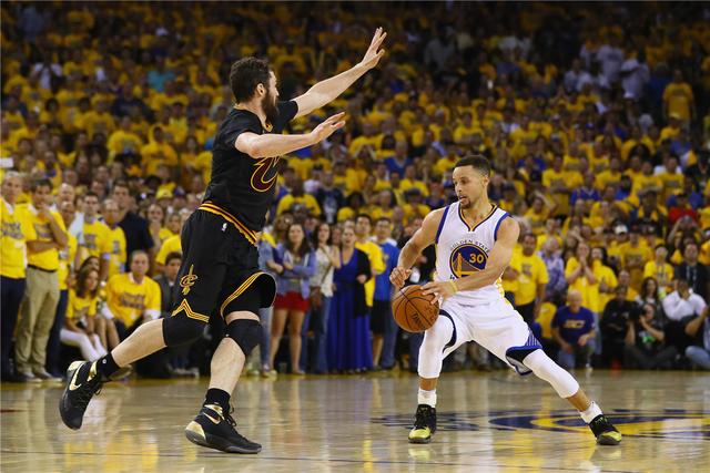 前NBA巨星建议字母哥需信任队友，避免过于依赖自己